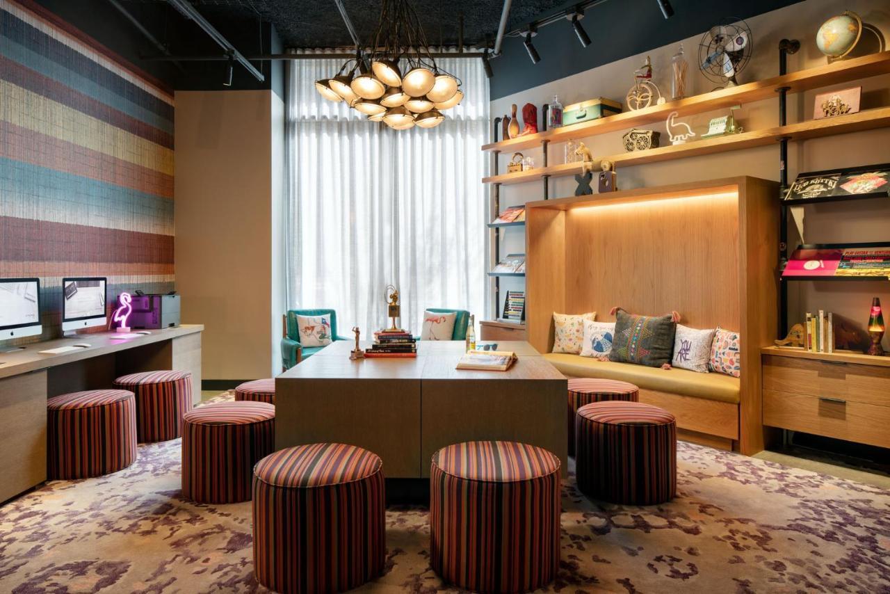 Hotel Moxy Austin - University Zewnętrze zdjęcie