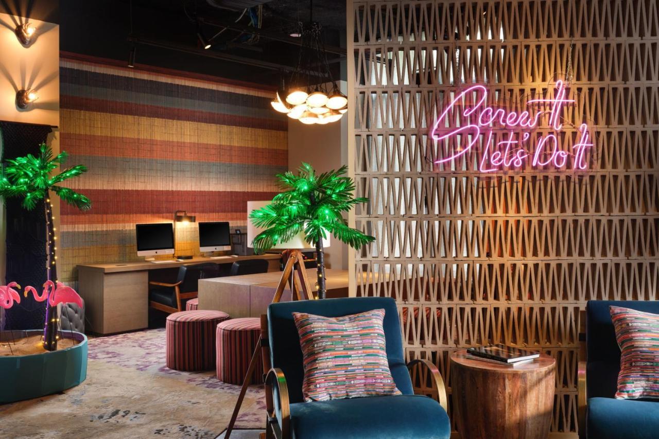 Hotel Moxy Austin - University Zewnętrze zdjęcie